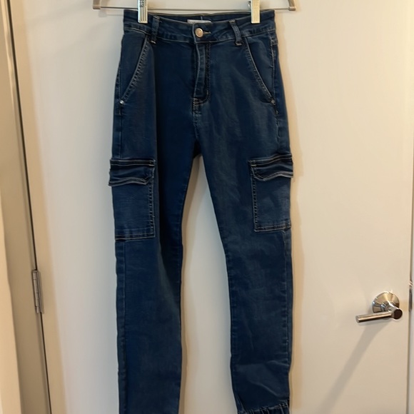 Cargo denim joggers - Picture 2 of 5